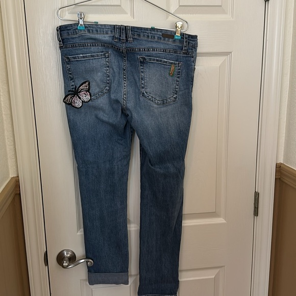 Kut from the Kloth Catherine Embroidered Straight Leg Jeans, Size 6 - Picture 7 of 8